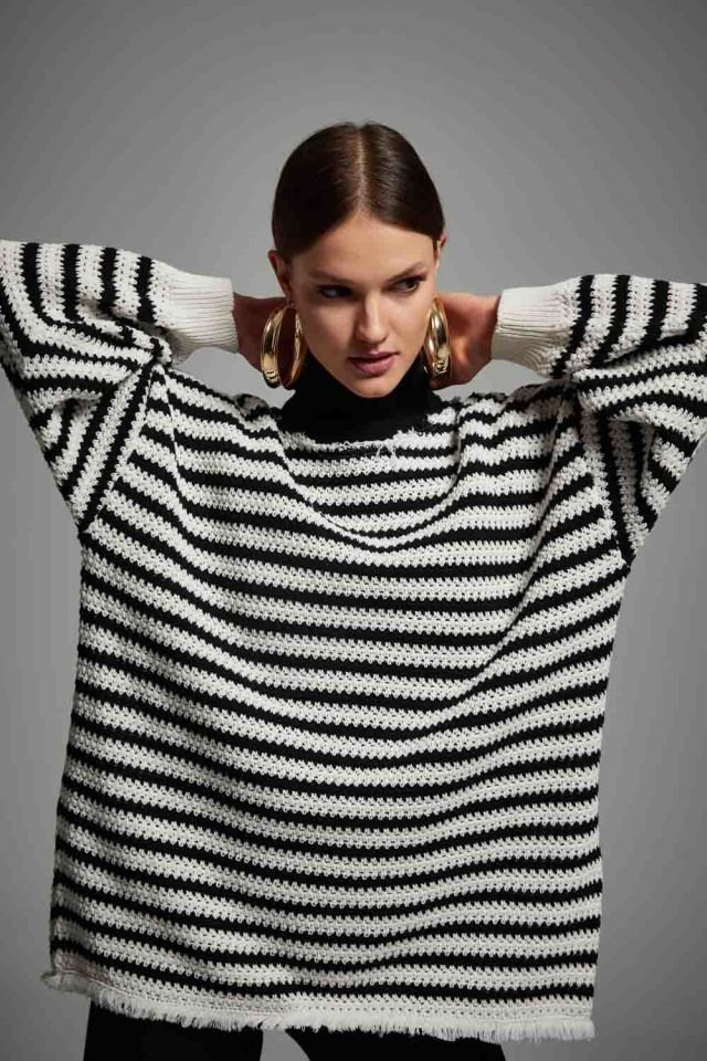 Marine is That You Knitwear