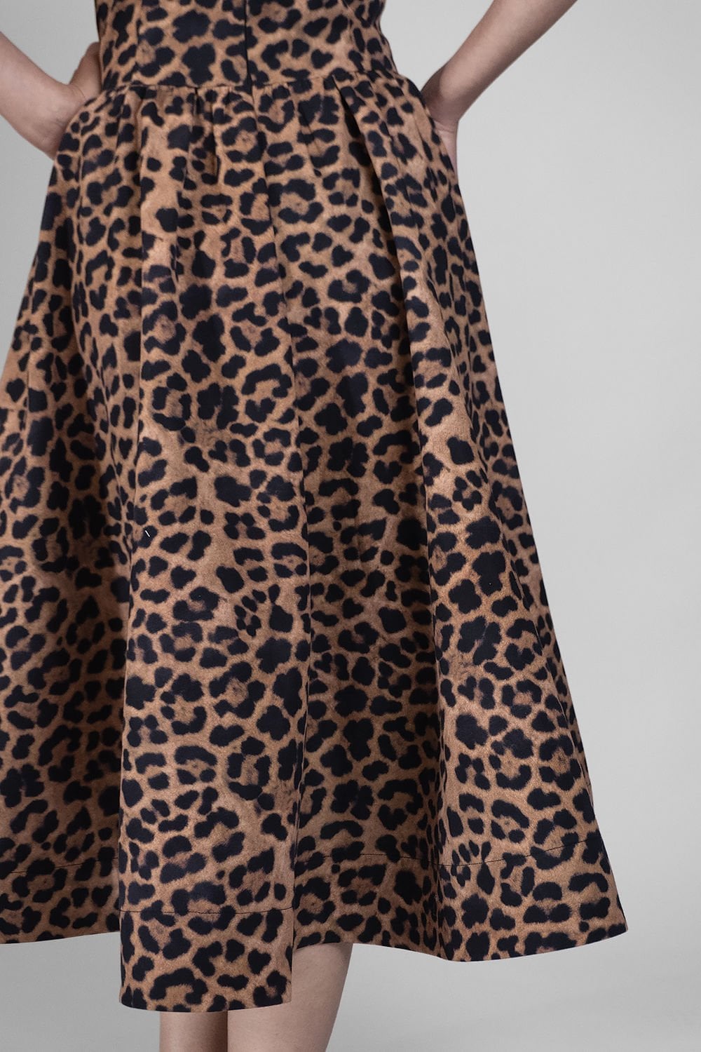 Maria Leopard Dress