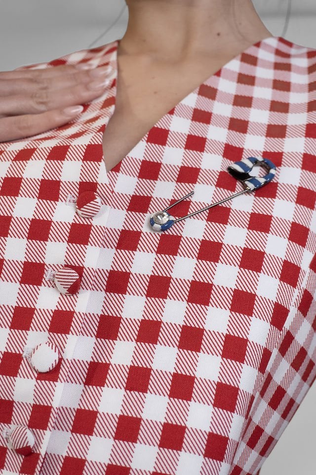 Alice vest Red White Plaid
